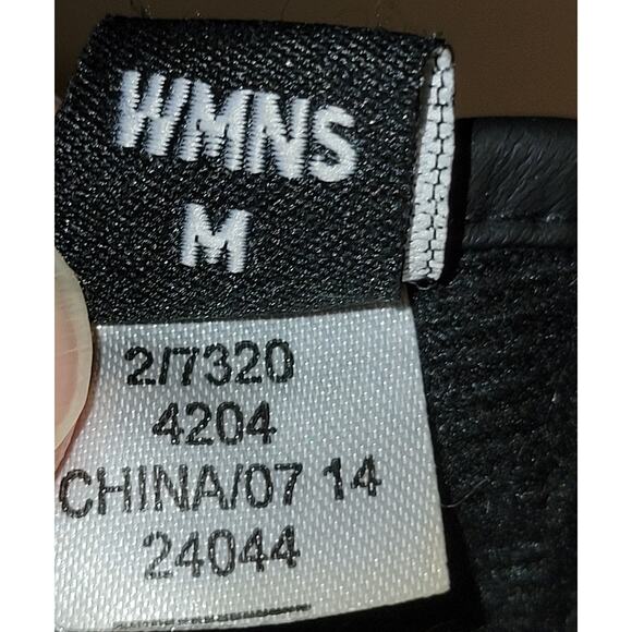 Kombi Women's Black Insulated Gloves w/ Touch Screen Finger Texting Pads Size M - Picture 5 of 6